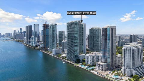 Tiny photo for 650 NE 32nd St #1203, Miami, FL 33137 (MLS # A12075761)