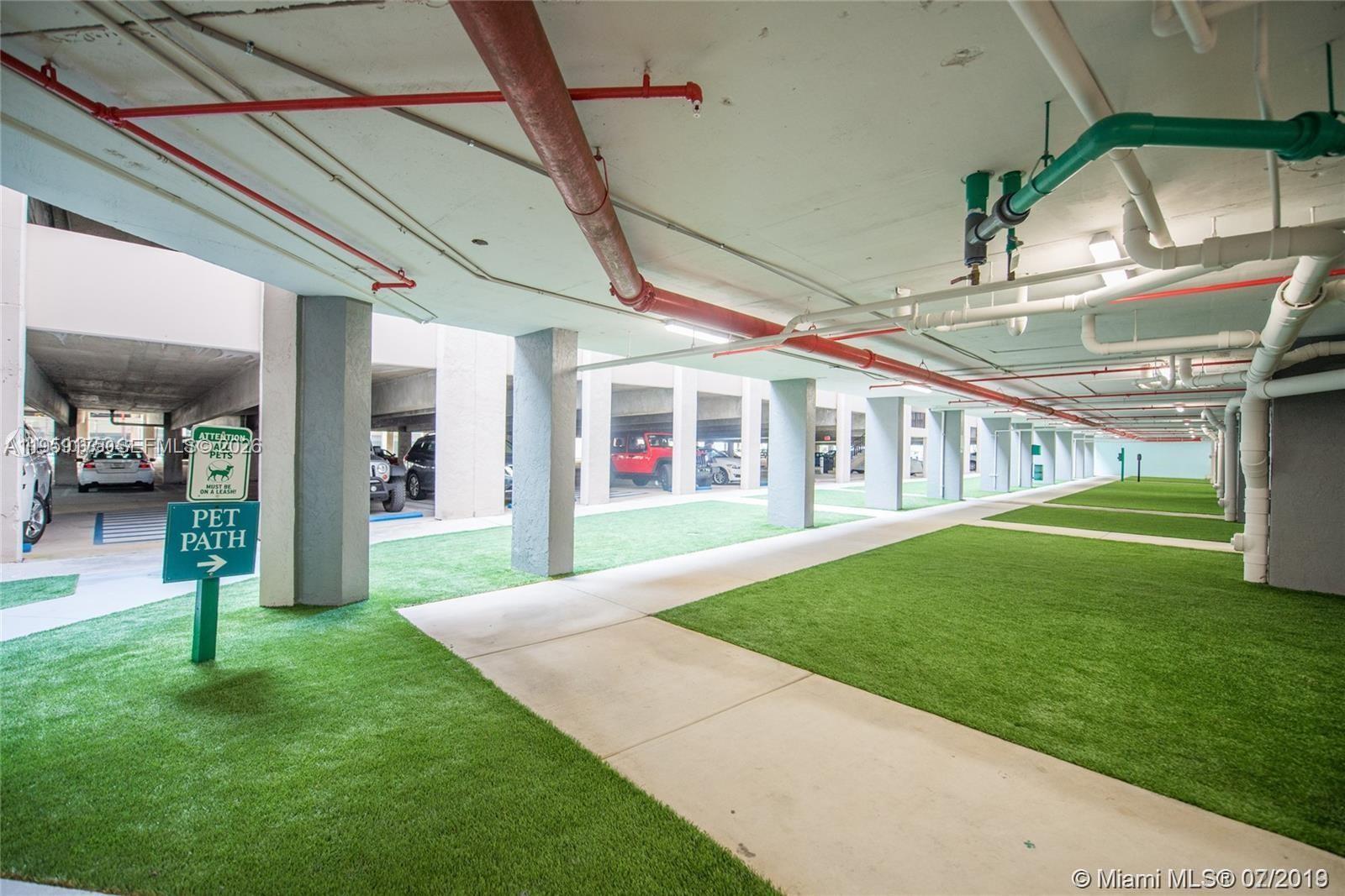 BRICKELL KEY II - Residential Lease