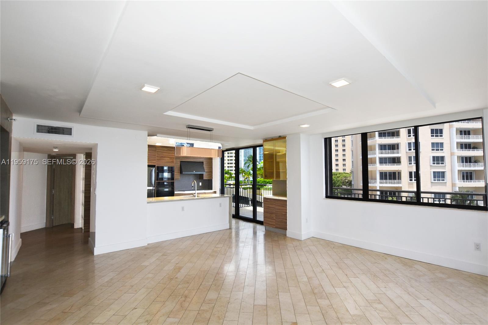 BRICKELL KEY II - Residential Lease