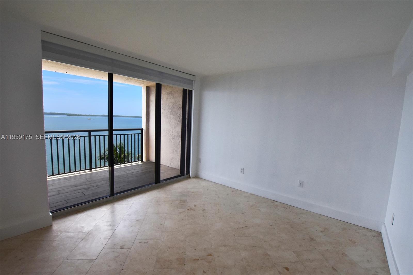 BRICKELL KEY II - Residential Lease