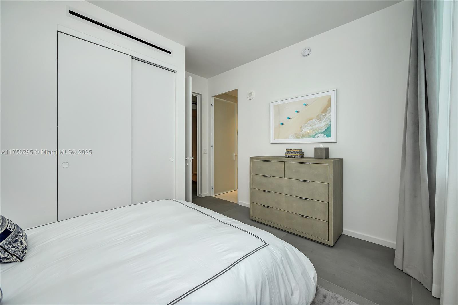 2000 OCEAN CONDO - Residential