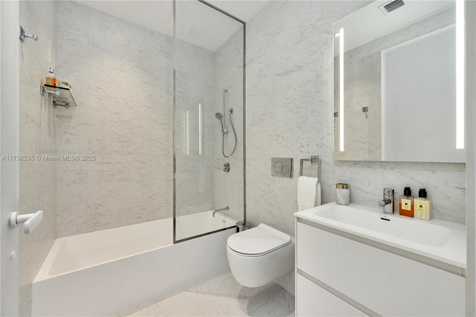 2000 OCEAN CONDO - Residential