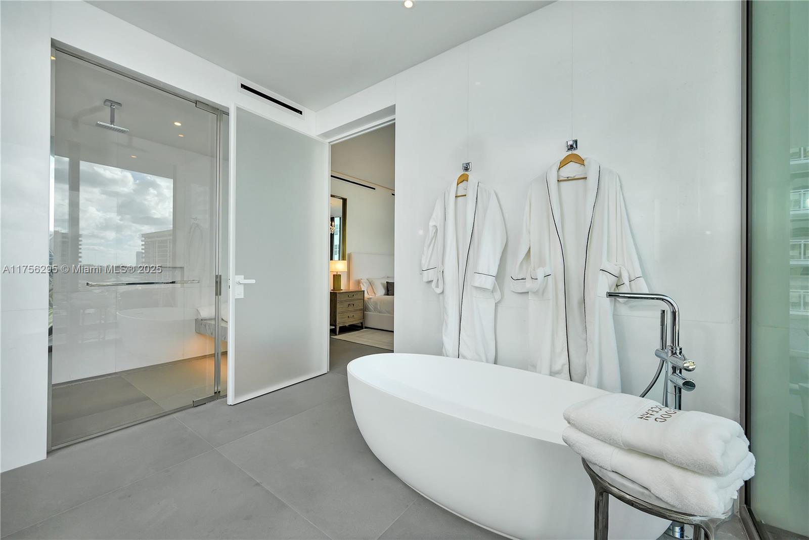 2000 OCEAN CONDO - Residential