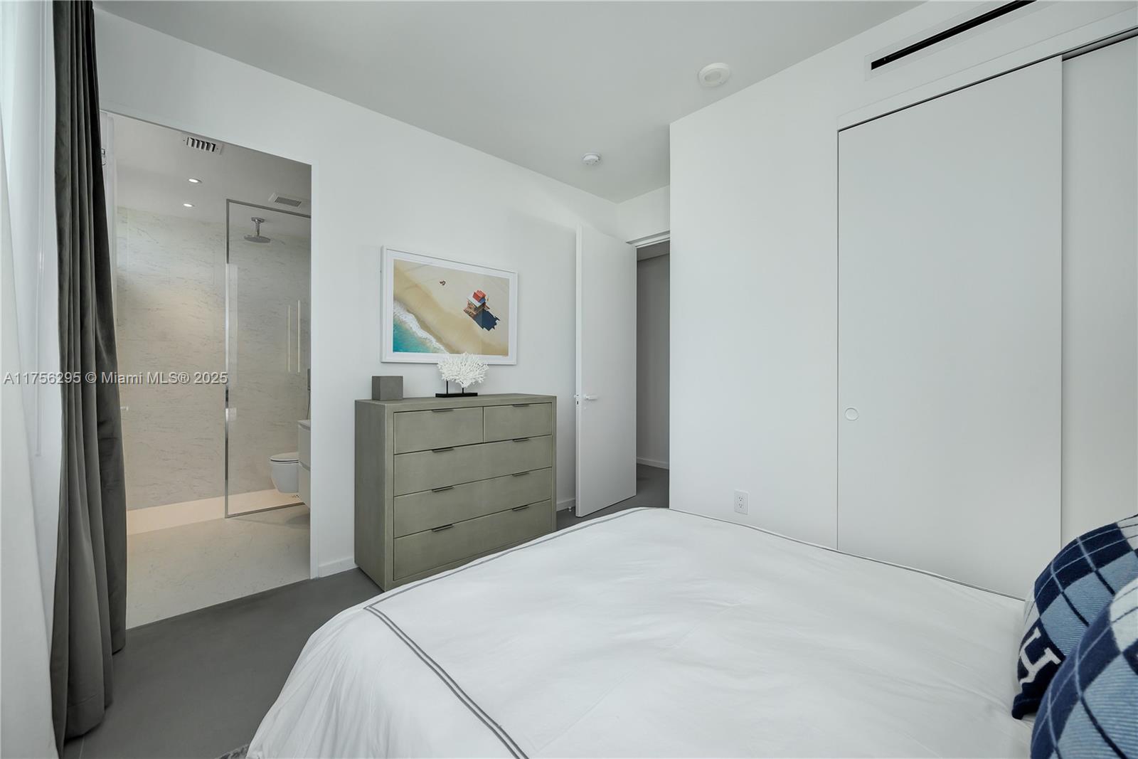 2000 OCEAN CONDO - Residential
