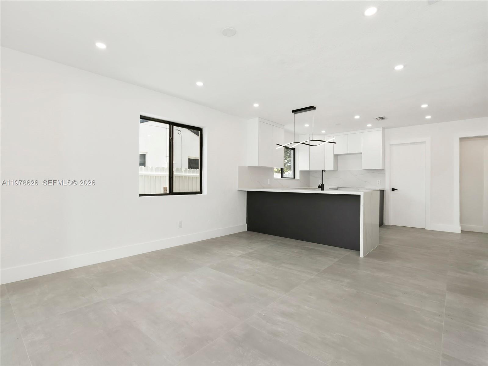 CARVER RANCHES - Residential