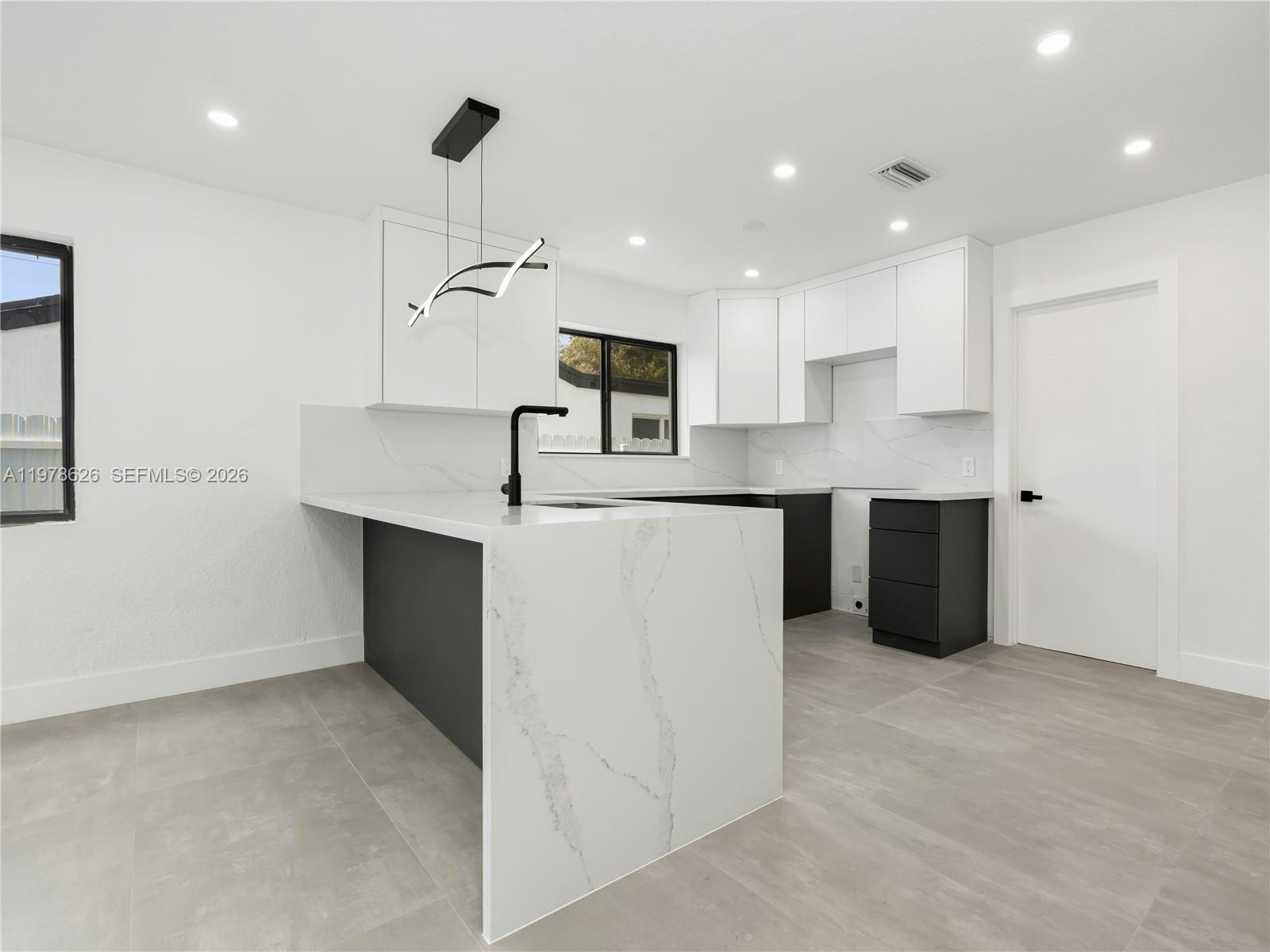 CARVER RANCHES - Residential