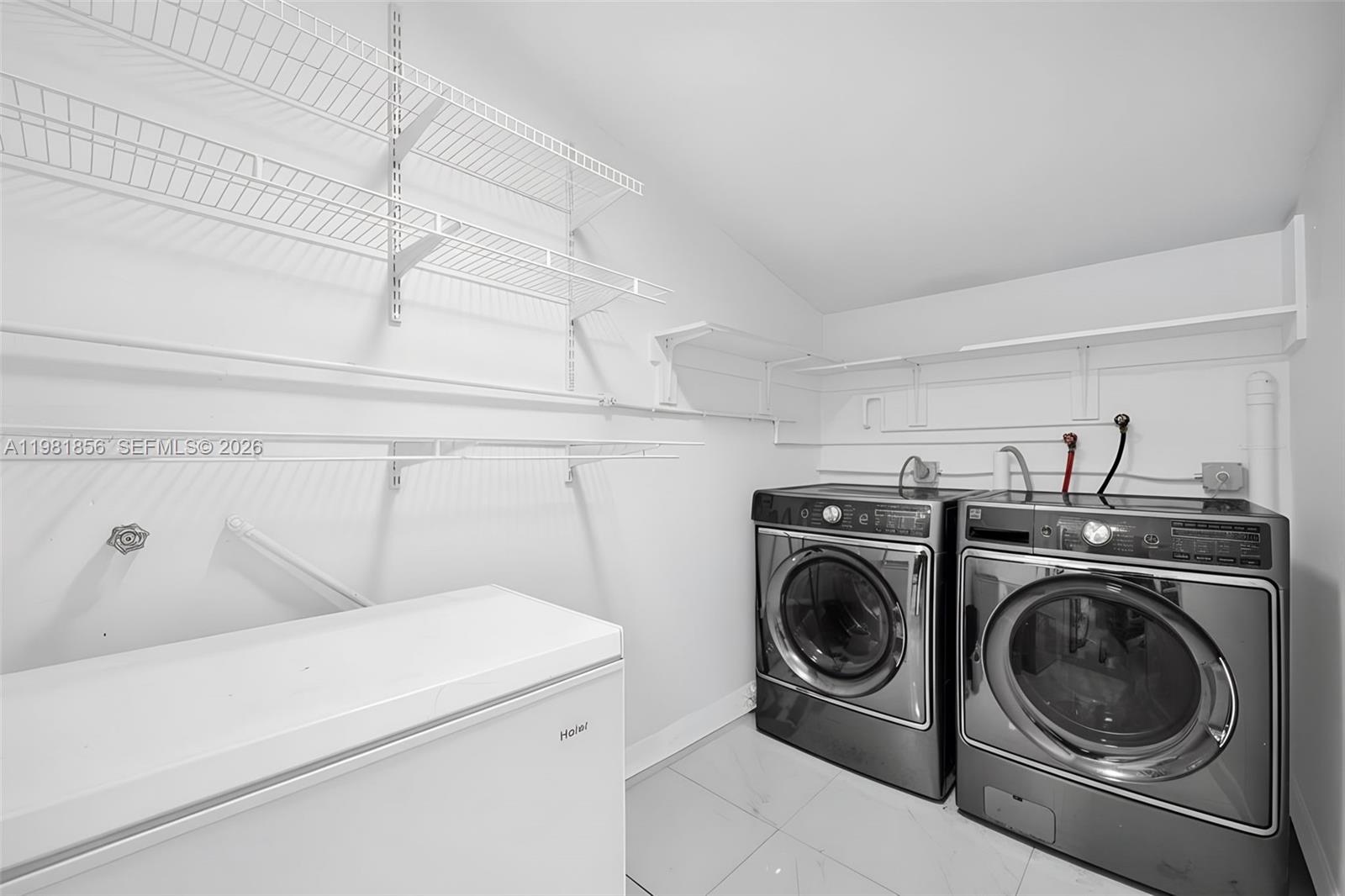 PALM SPRINGS 5TH ADDN SEC - Residential