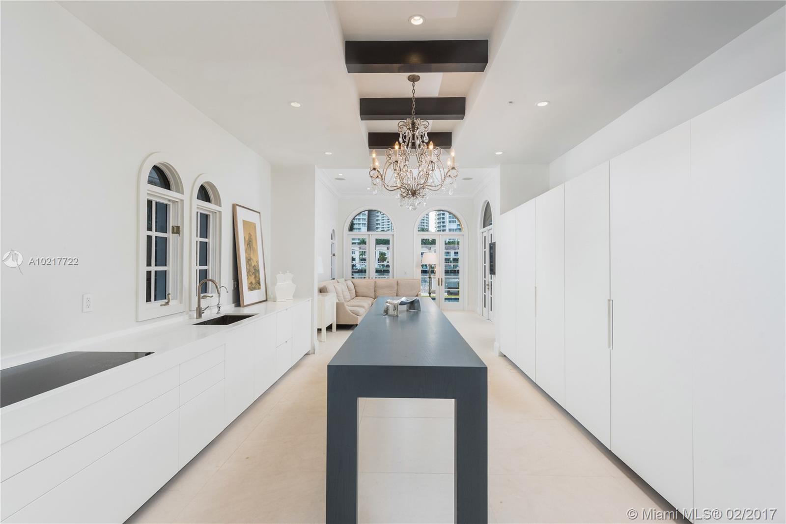 Golden Bch Sec F - Residential