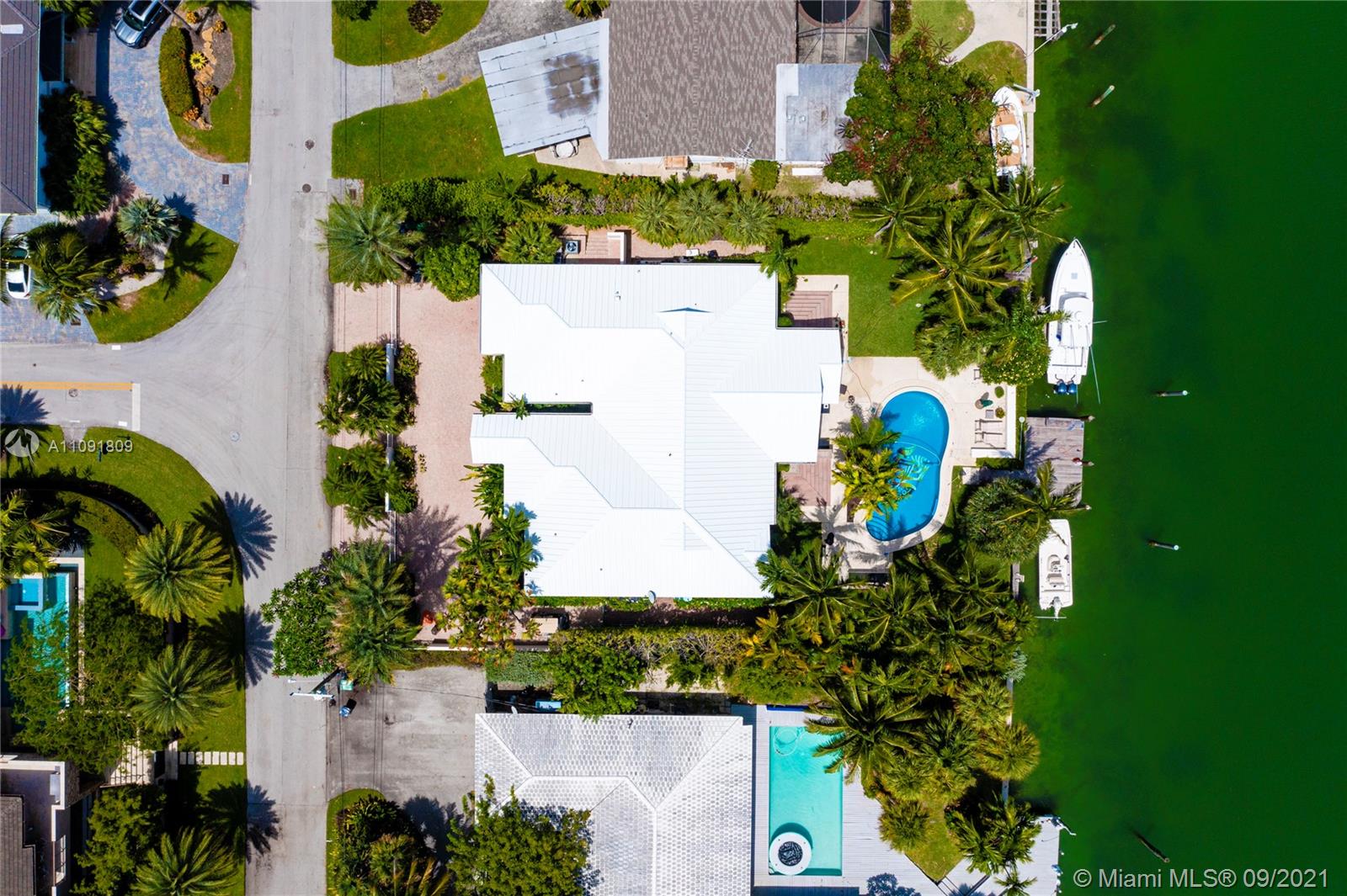 MASHTA ISLAND A REPLAT OF - Residential