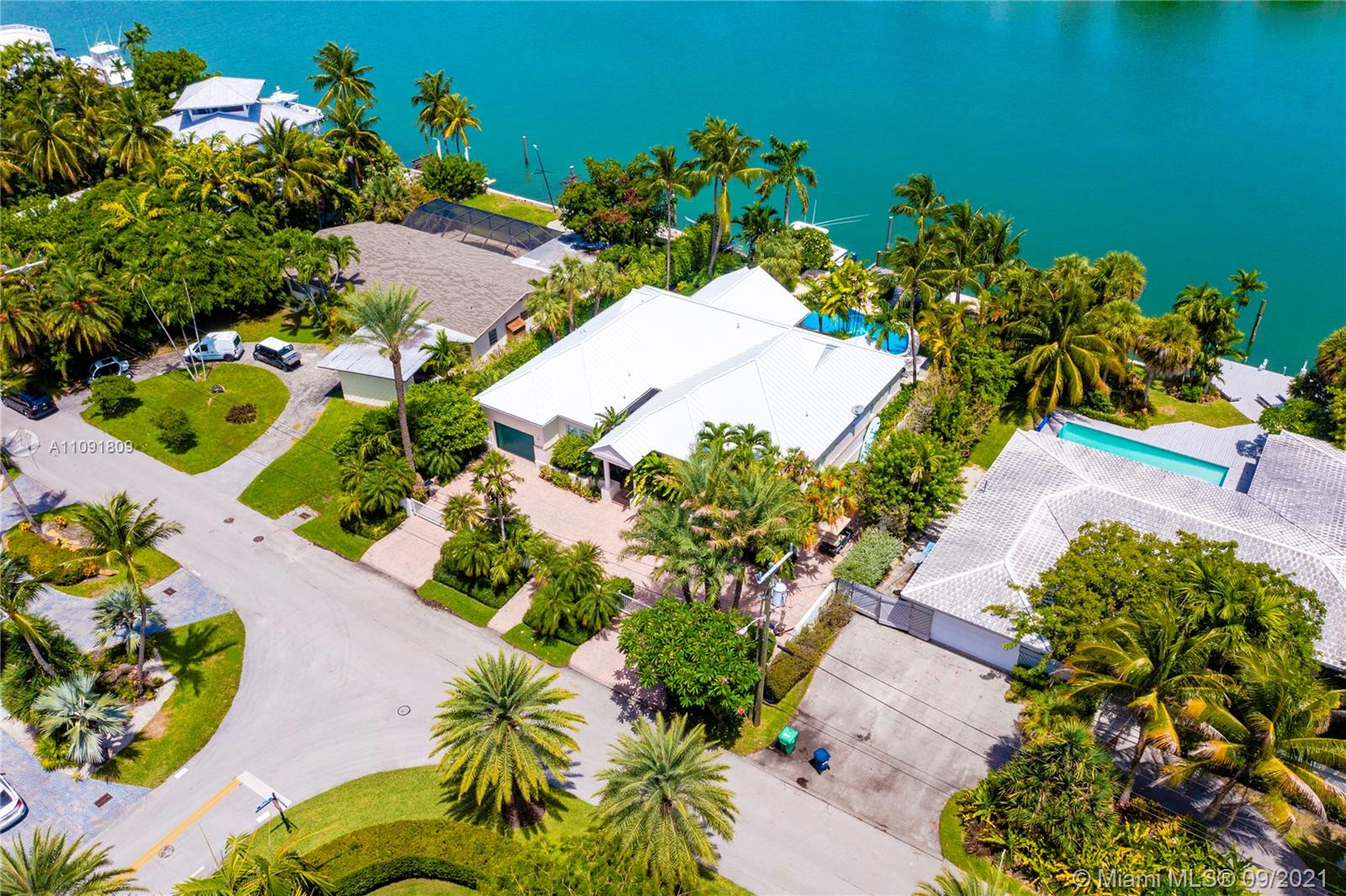 MASHTA ISLAND A REPLAT OF - Residential