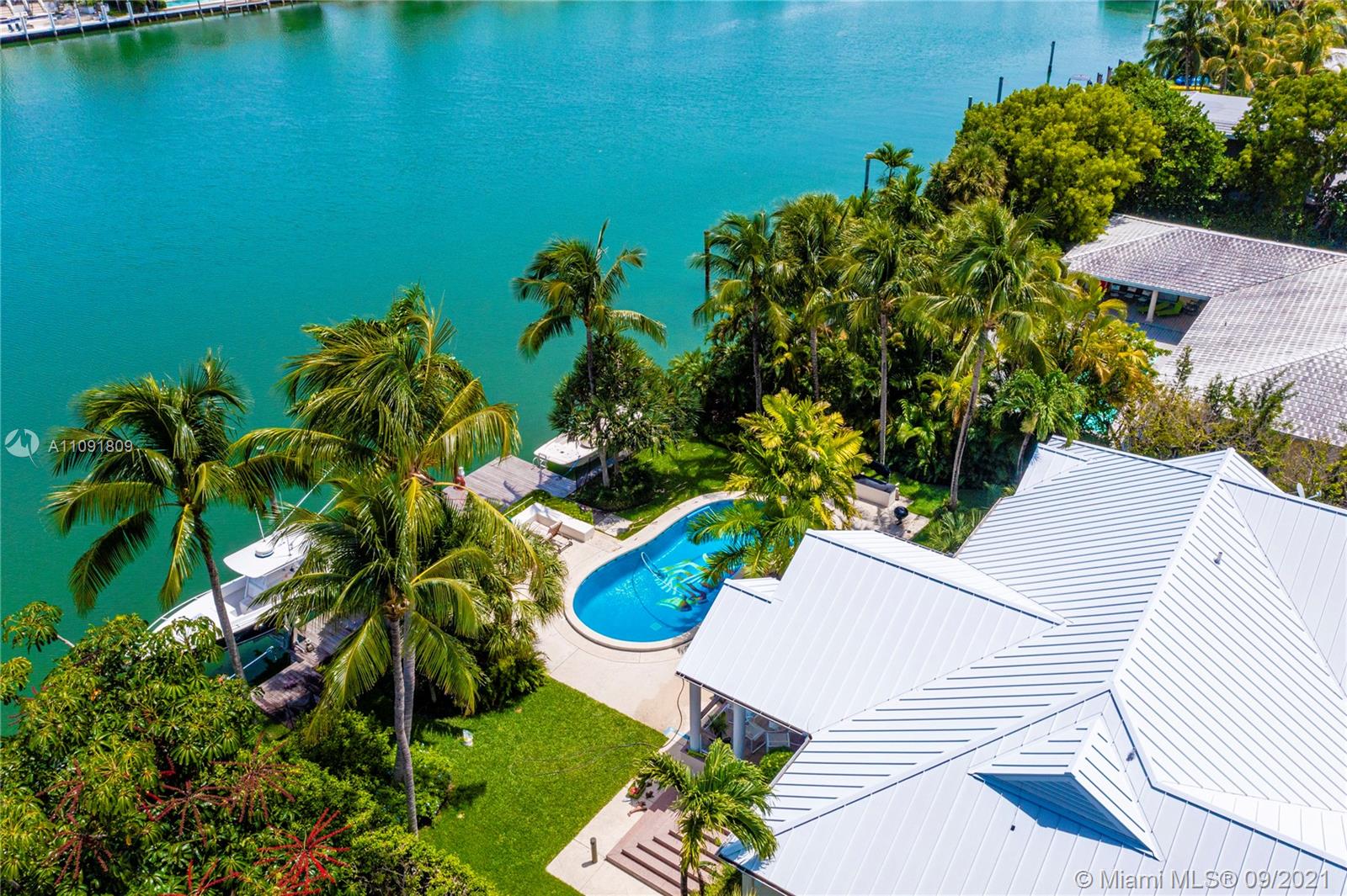 MASHTA ISLAND A REPLAT OF - Residential