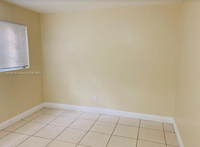 DIXIE HWY PARK - Residential Income