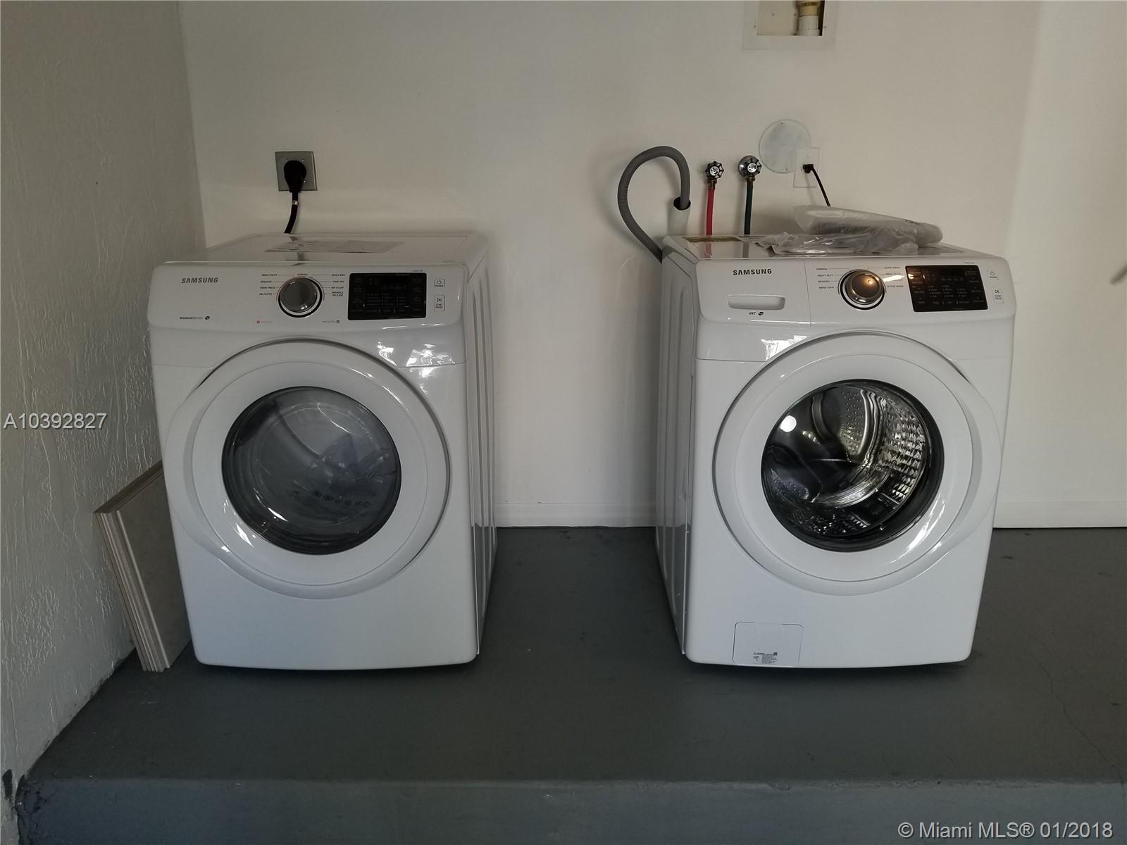 SECTORS 3 & 4 BOUNDARY PL - Residential Lease