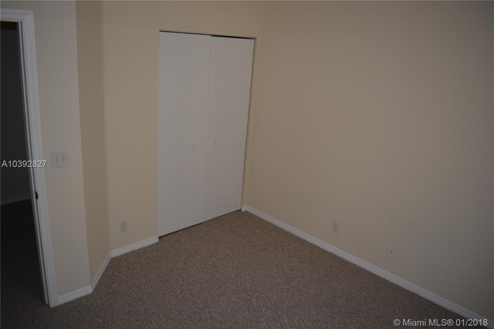 SECTORS 3 & 4 BOUNDARY PL - Residential Lease