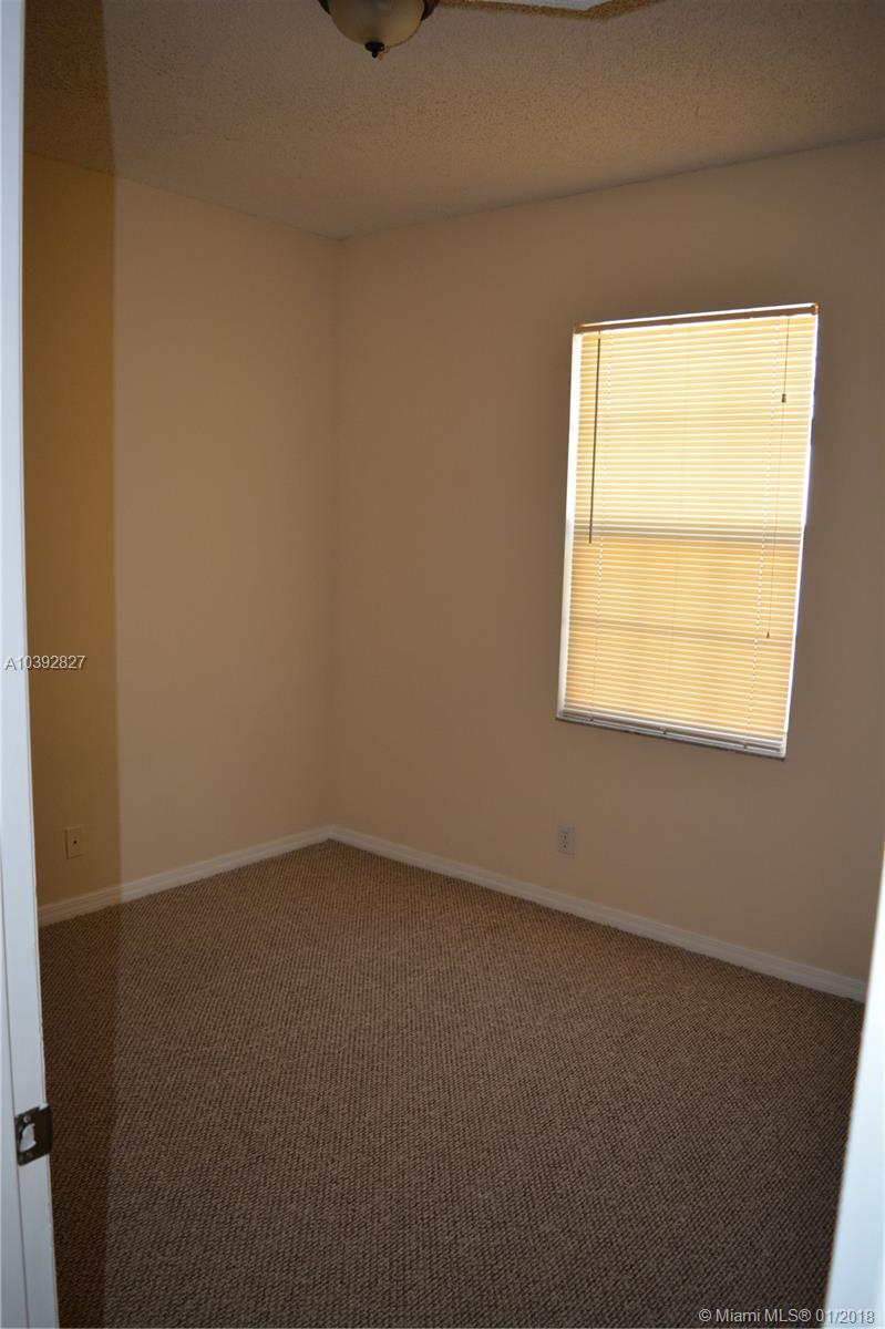 SECTORS 3 & 4 BOUNDARY PL - Residential Lease