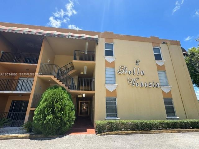BELLA VENEZIA CONDO - Residential
