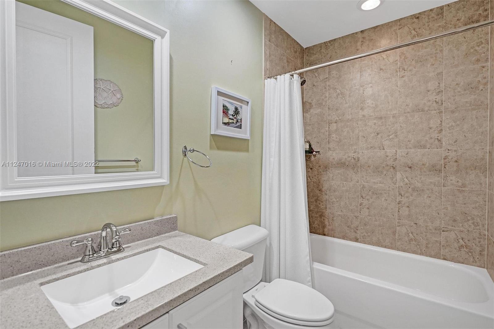 VILLA ALHAMBRA CONDO - Residential