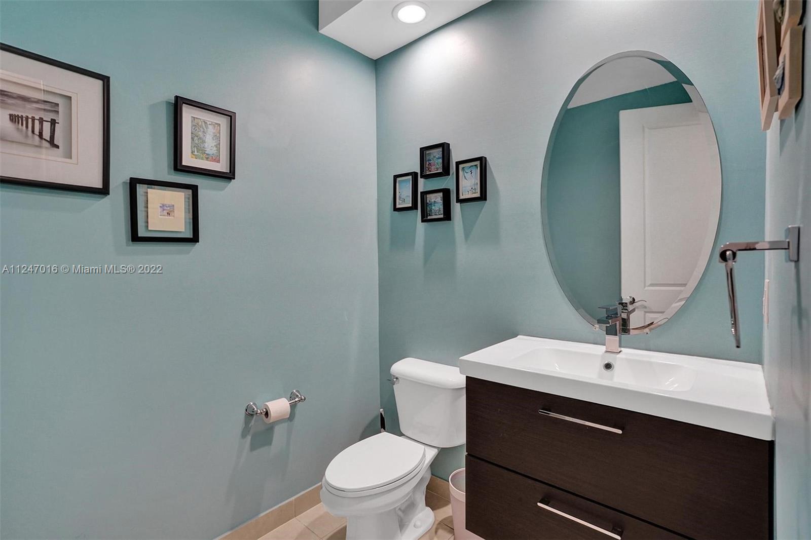 VILLA ALHAMBRA CONDO - Residential