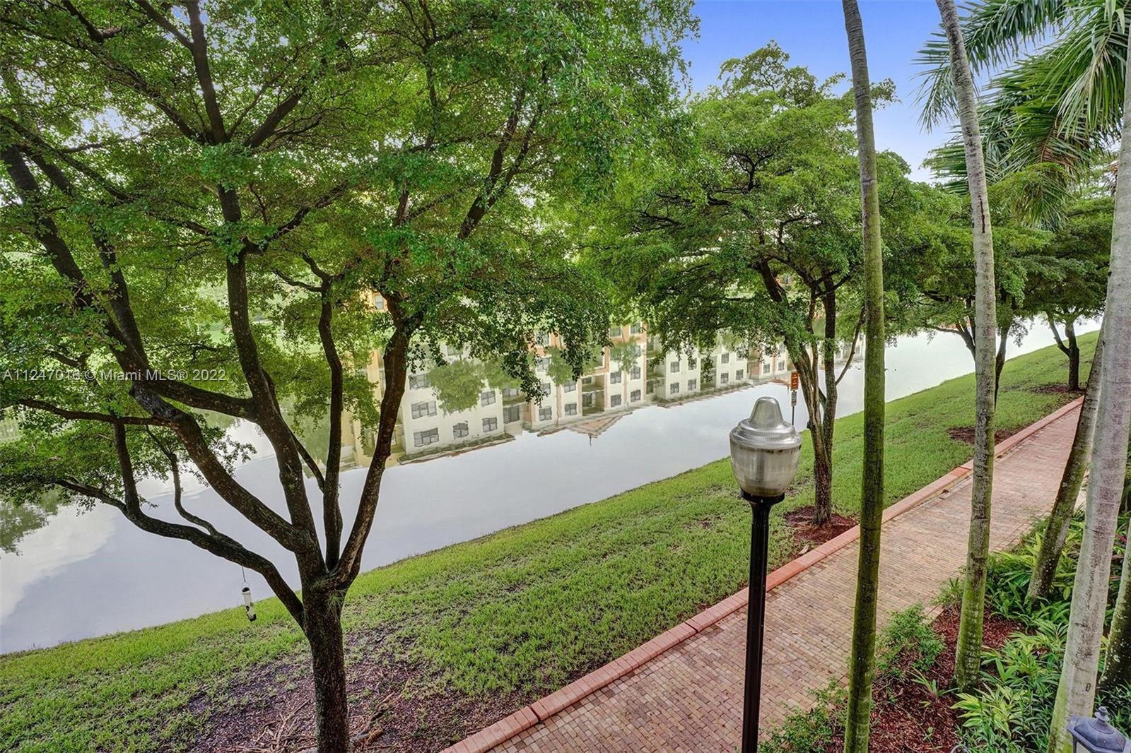 VILLA ALHAMBRA CONDO - Residential