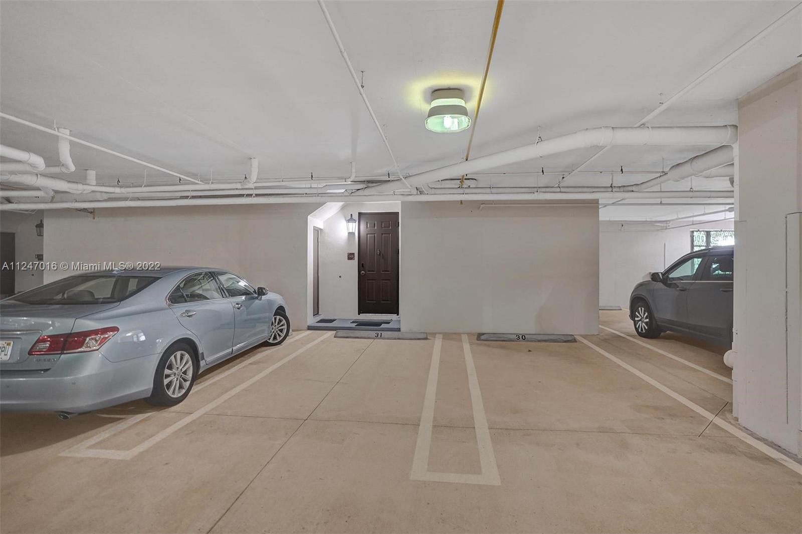 VILLA ALHAMBRA CONDO - Residential