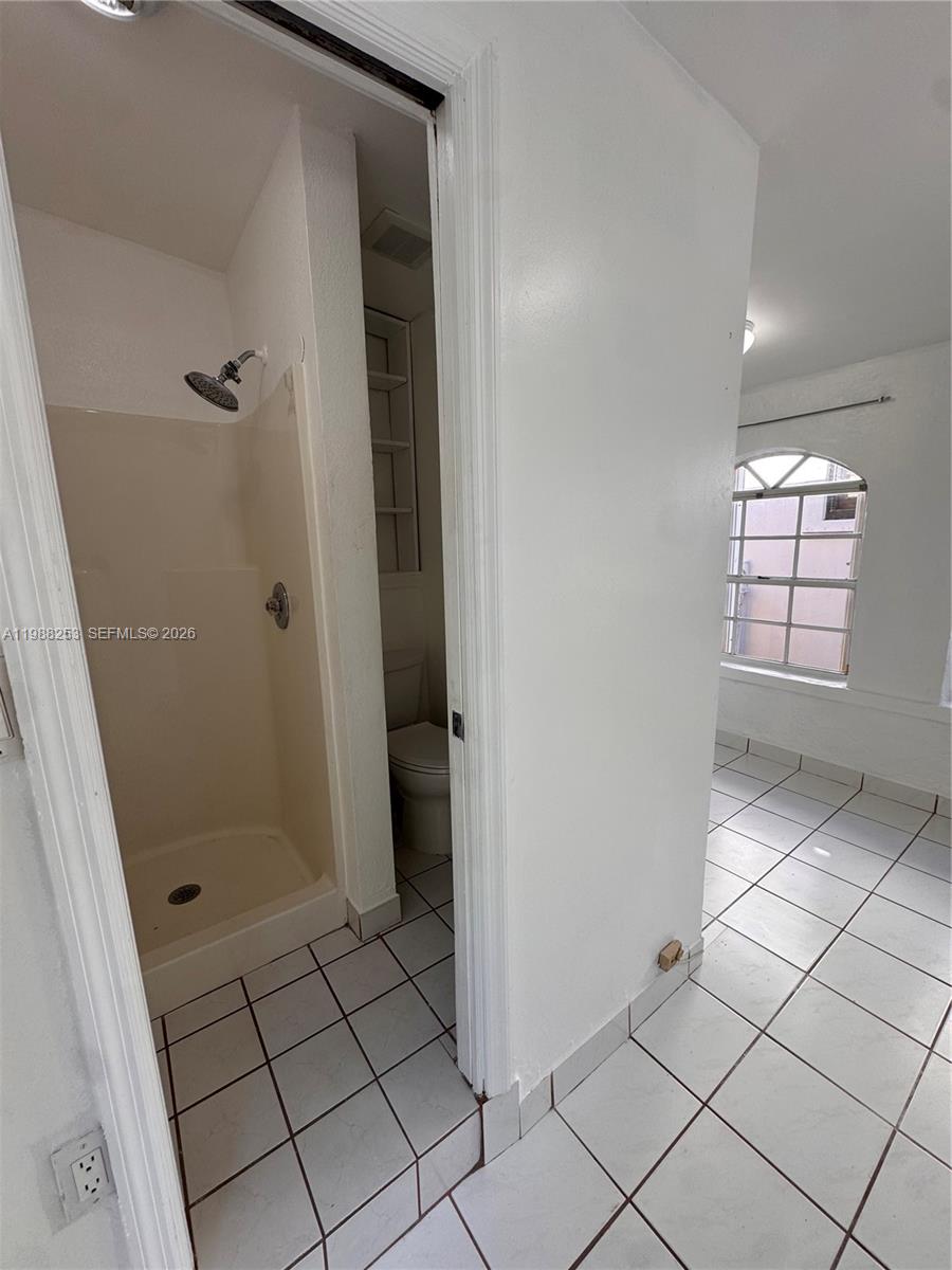 TRAIL PARK - Residential Lease