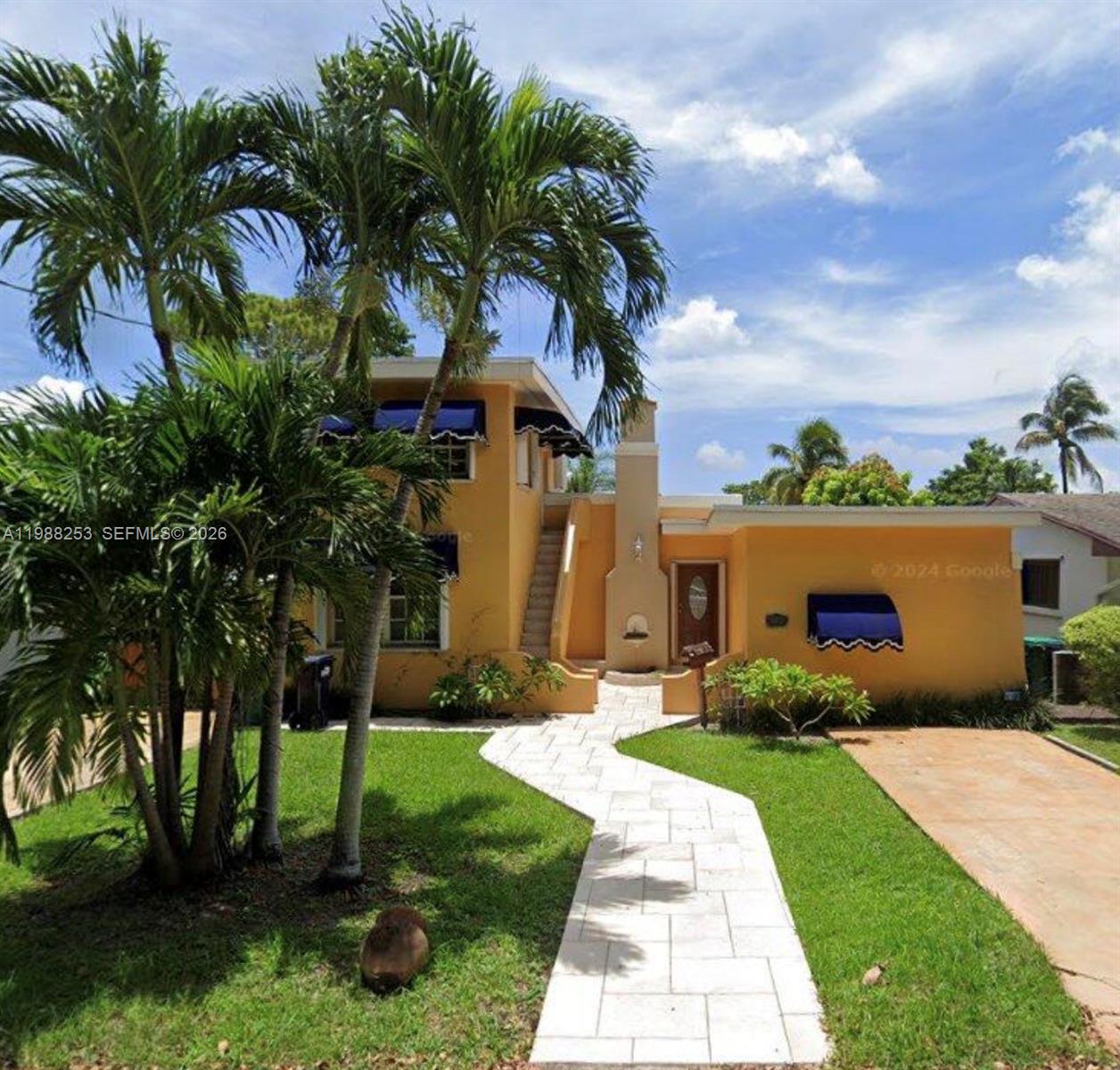 TRAIL PARK - Residential Lease