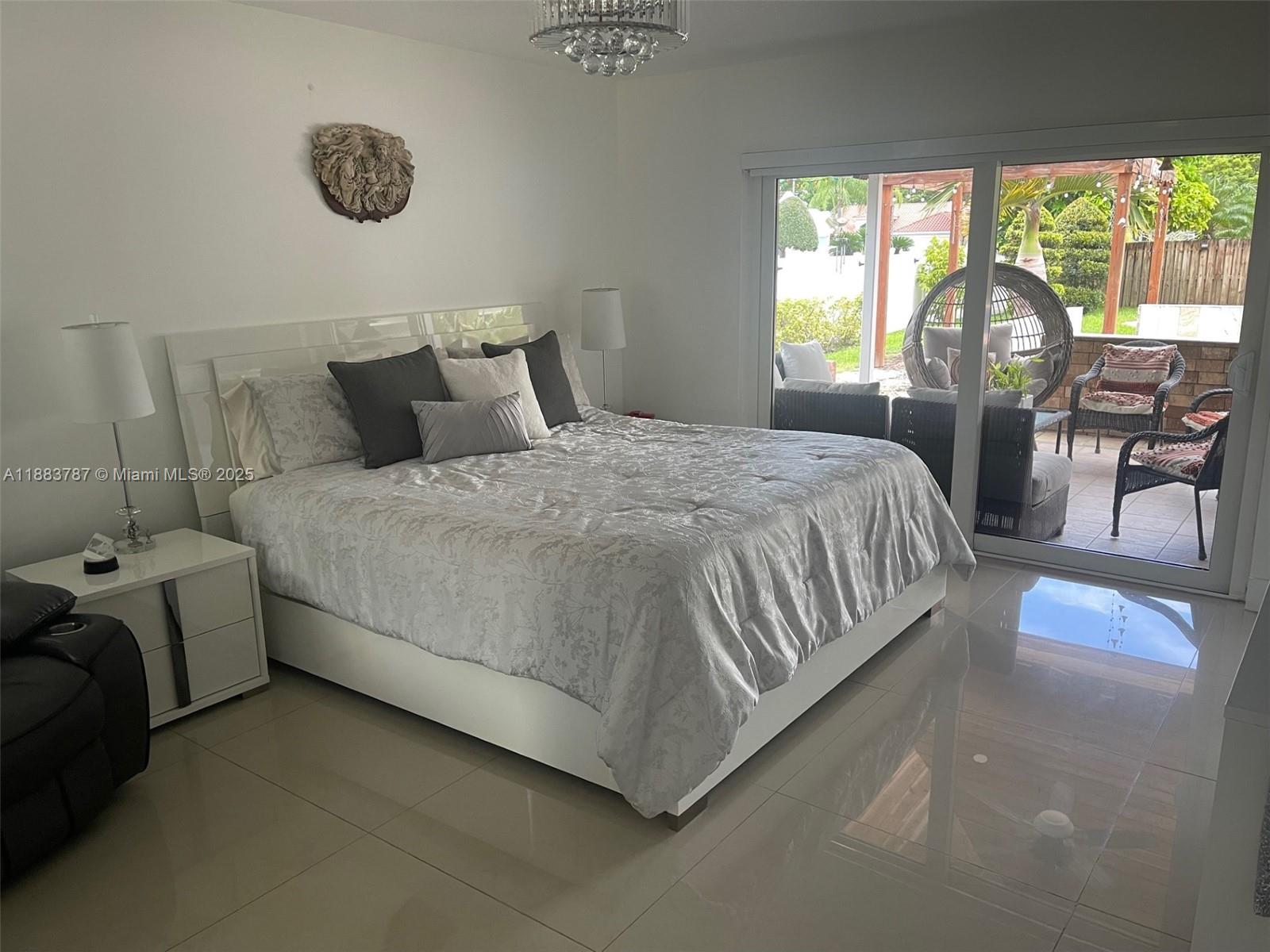 ARBORETUM AT DAVIE - Residential