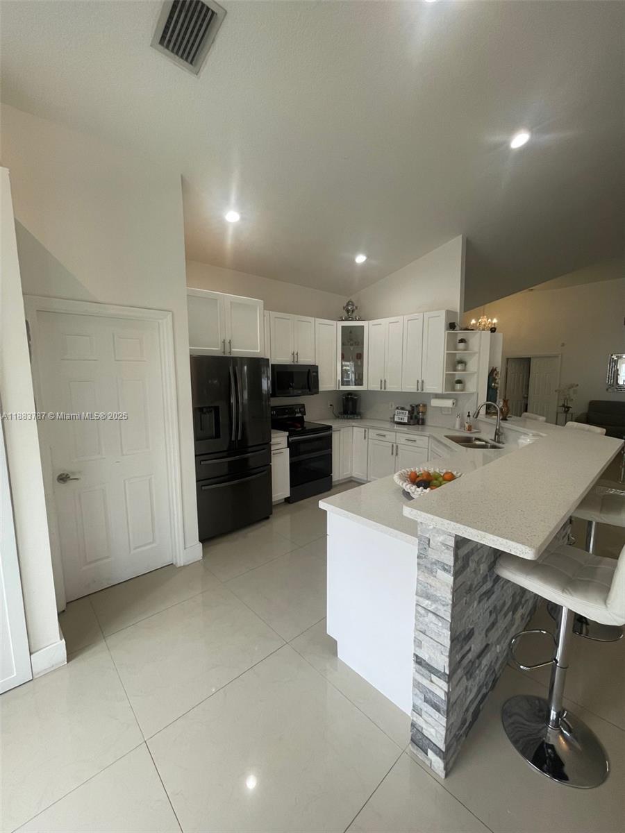 ARBORETUM AT DAVIE - Residential