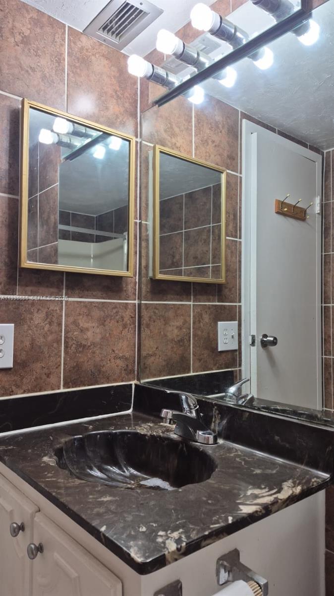 CONTINENTAL VILLAGE CONDO - Residential