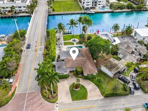 1000 S Shore Dr Miami Beach FL 33141