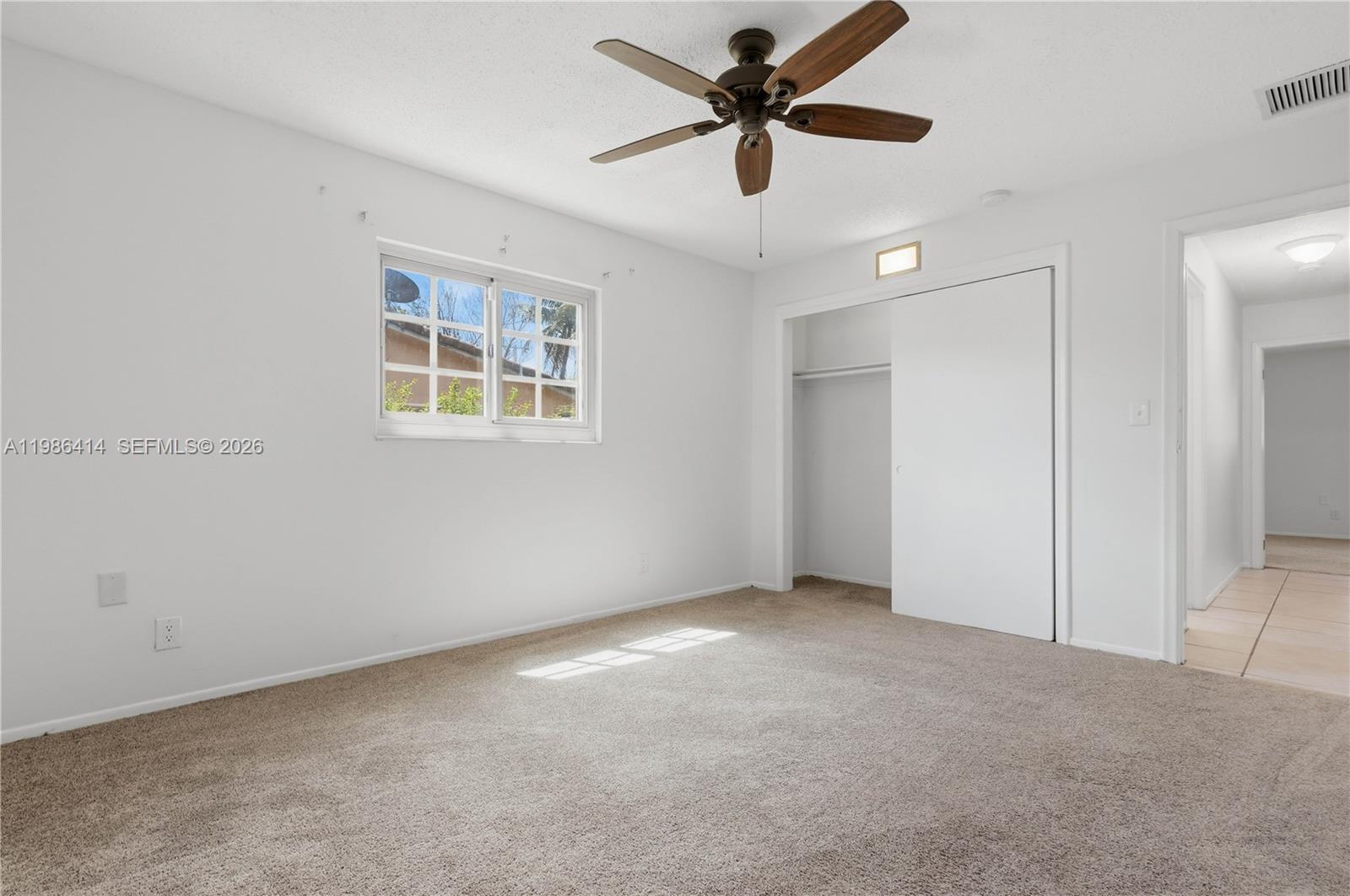 LAKEWOOD VILLAS - Residential