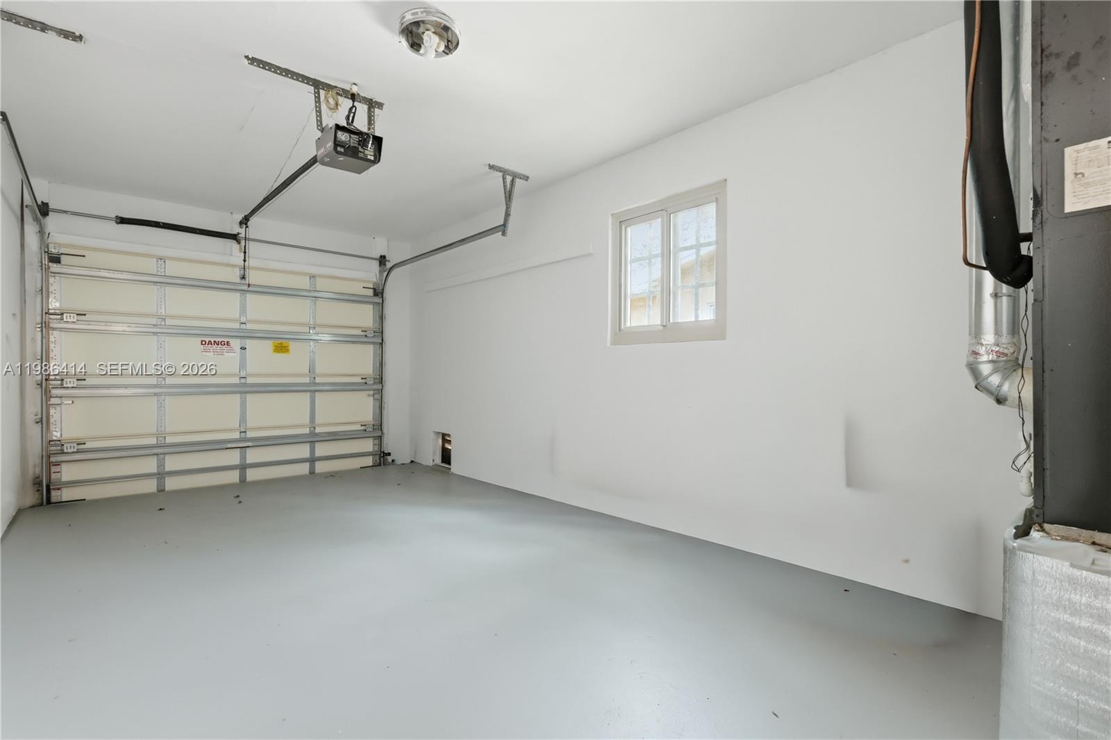 LAKEWOOD VILLAS - Residential