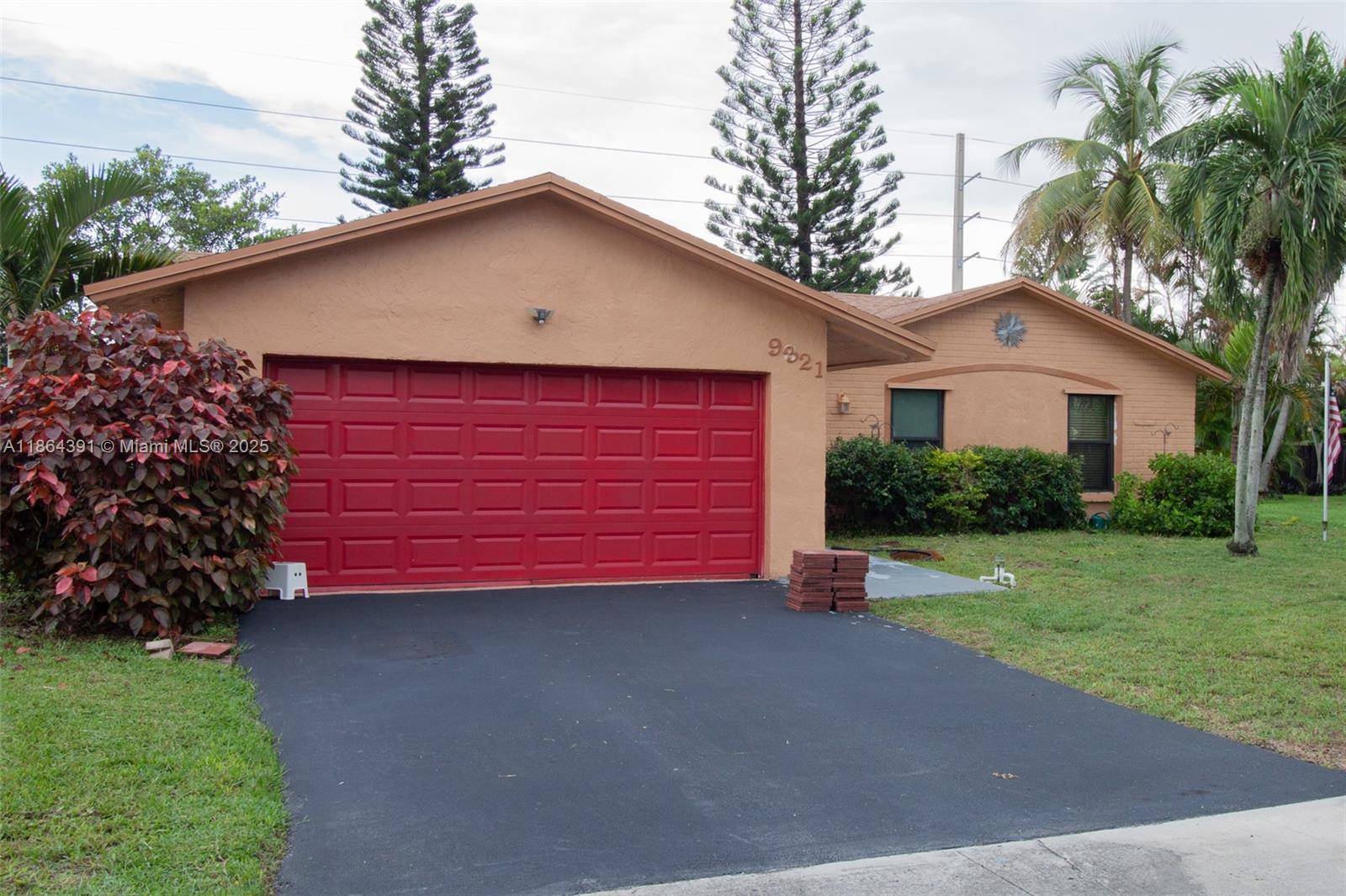 WELLEBY UNIT 2 - Residential