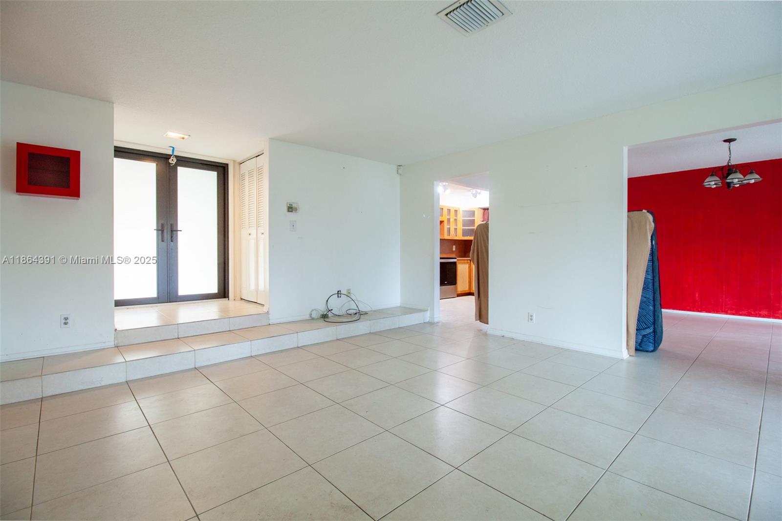 WELLEBY UNIT 2 - Residential