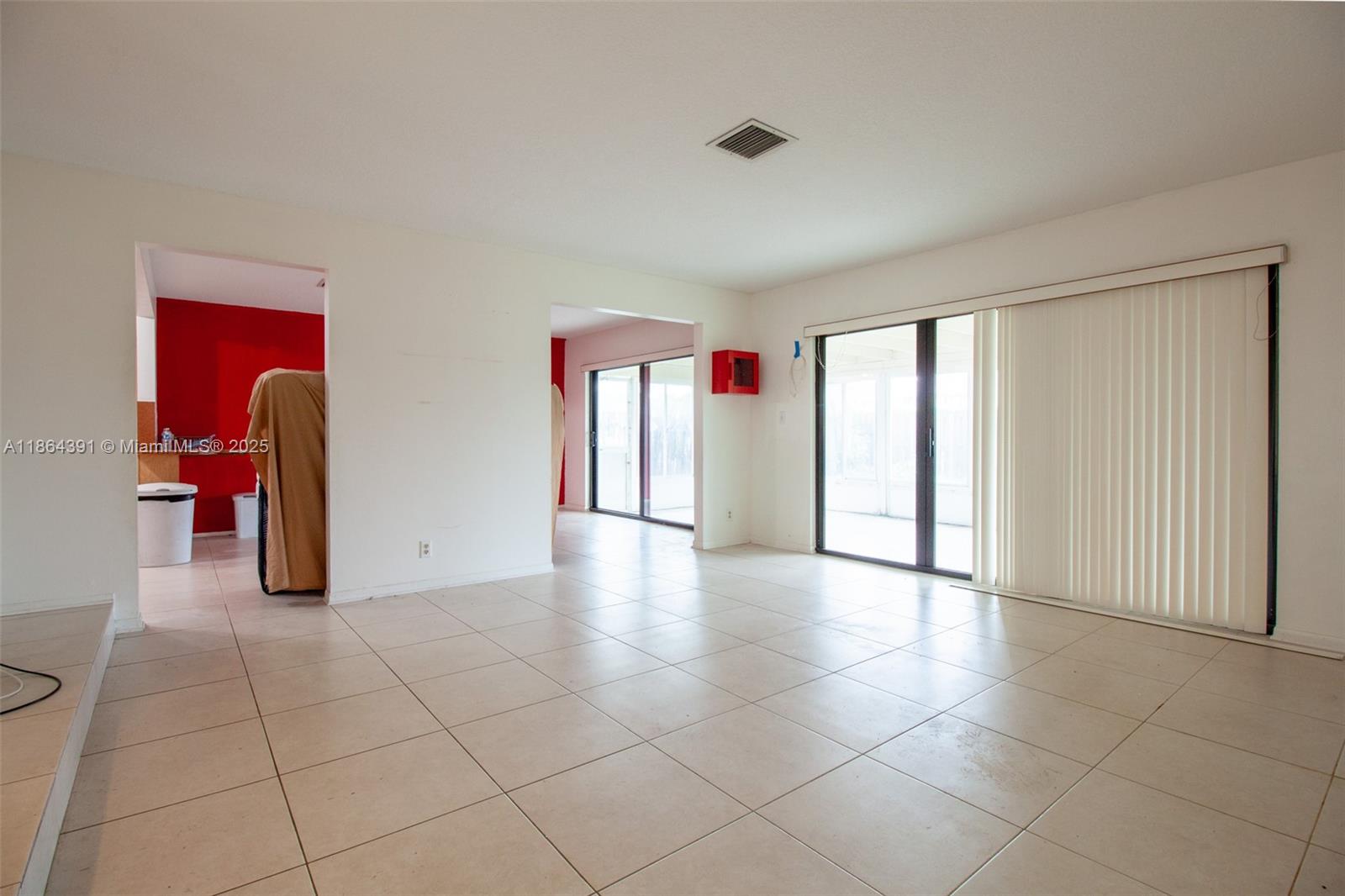 WELLEBY UNIT 2 - Residential