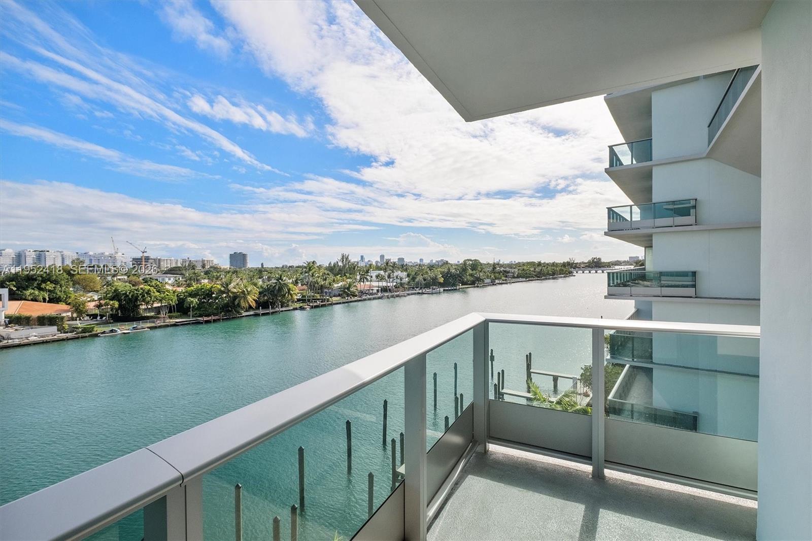 9221 E Bay Harbor 509