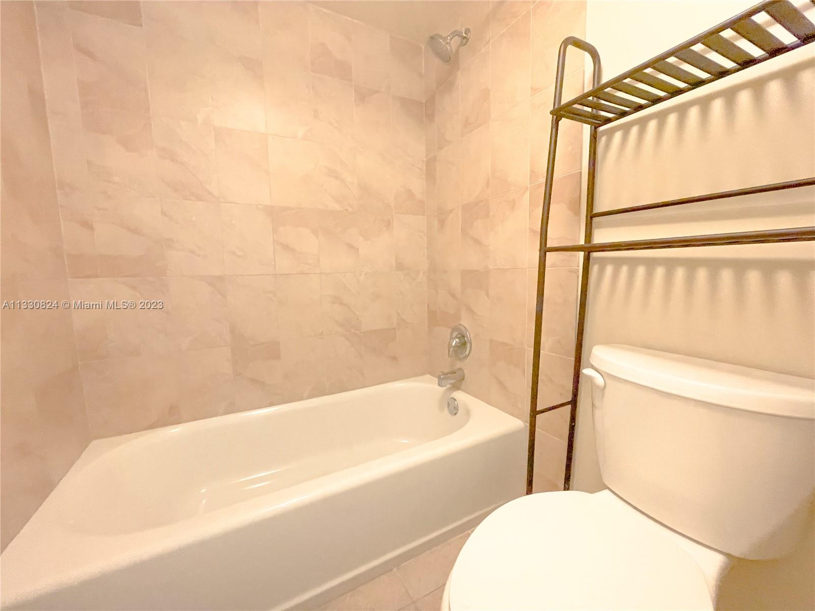 KINGS CREEK SO CONDO - Residential Lease