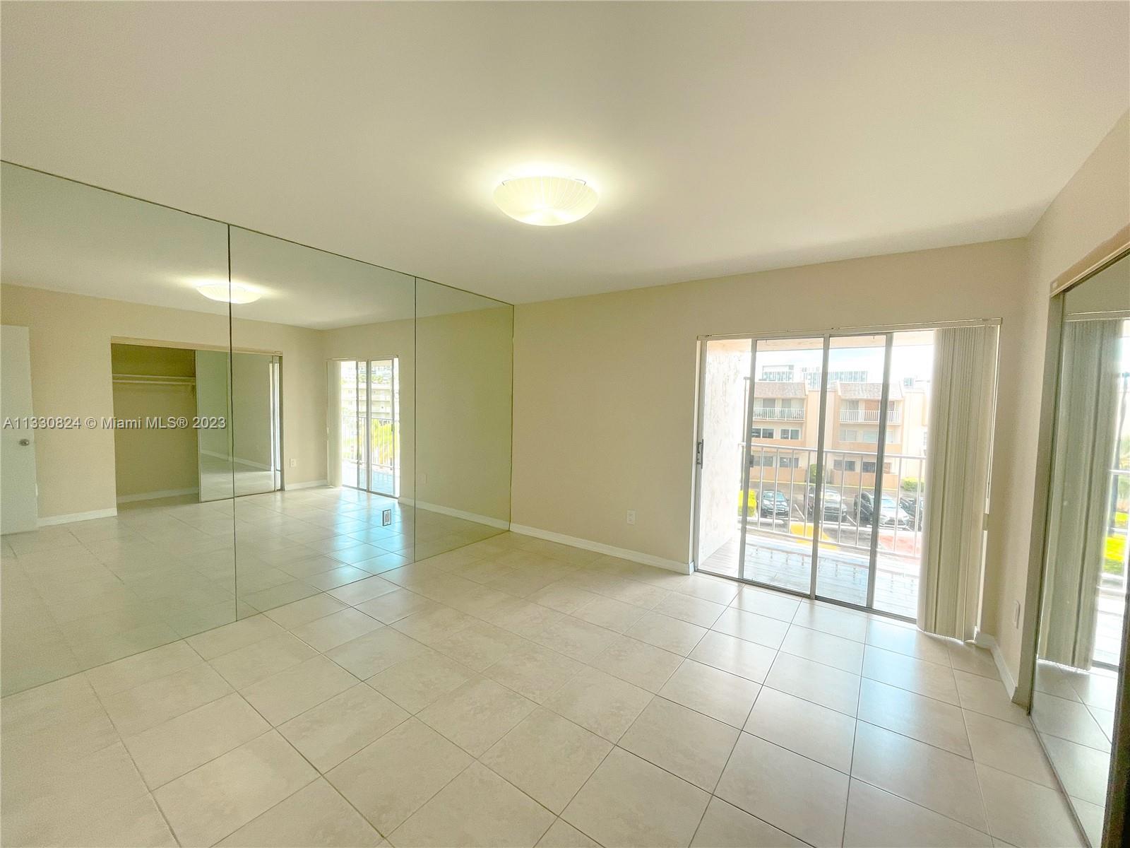 KINGS CREEK SO CONDO - Residential Lease