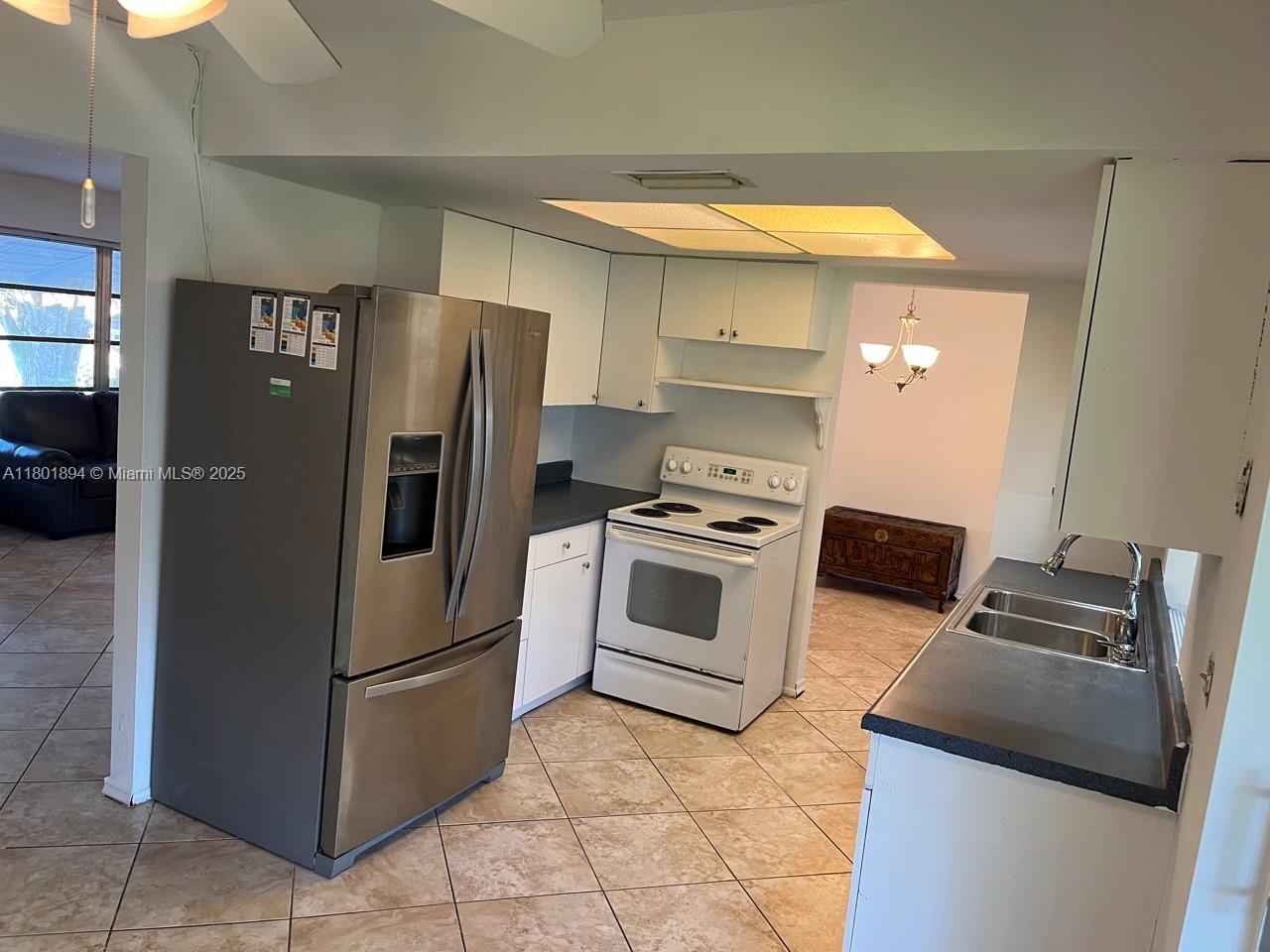 PARADISE GARDENS - Residential