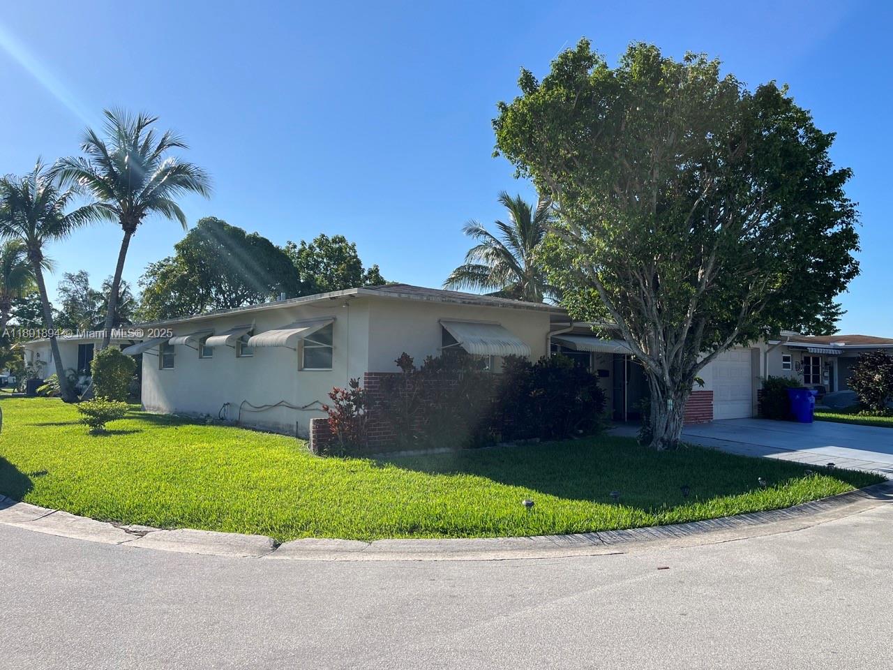 1130 NW 67th Ave