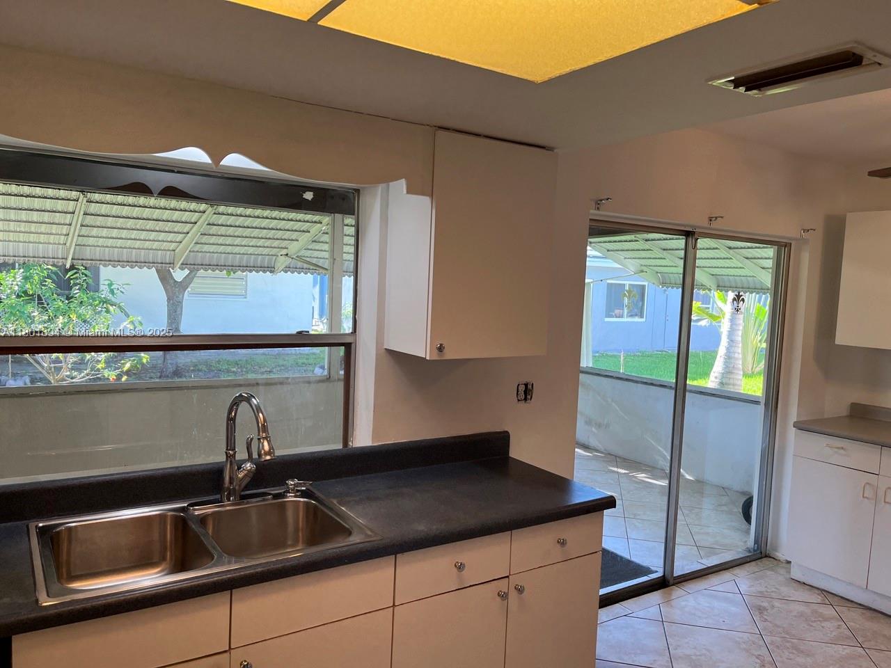 PARADISE GARDENS - Residential