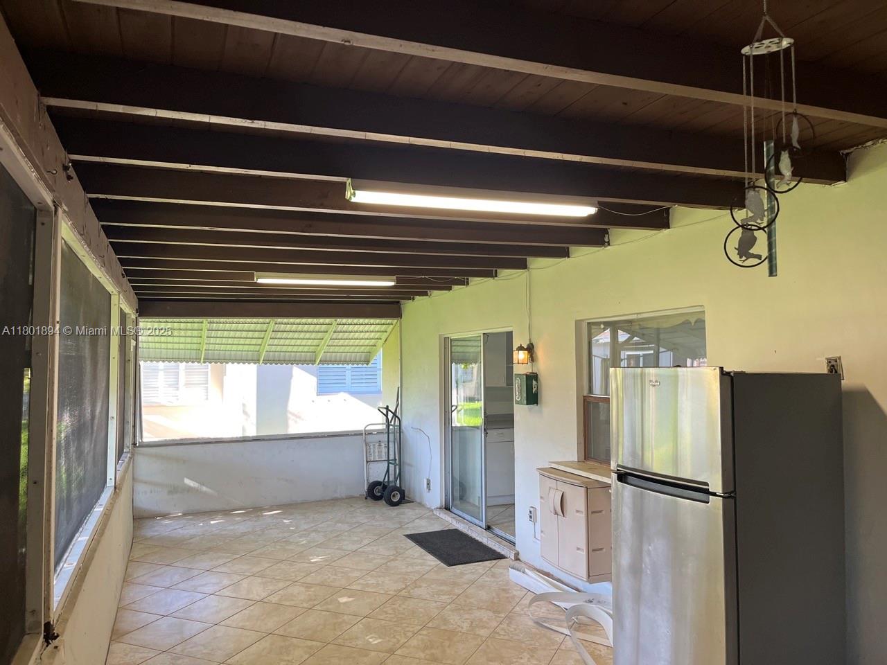 PARADISE GARDENS - Residential