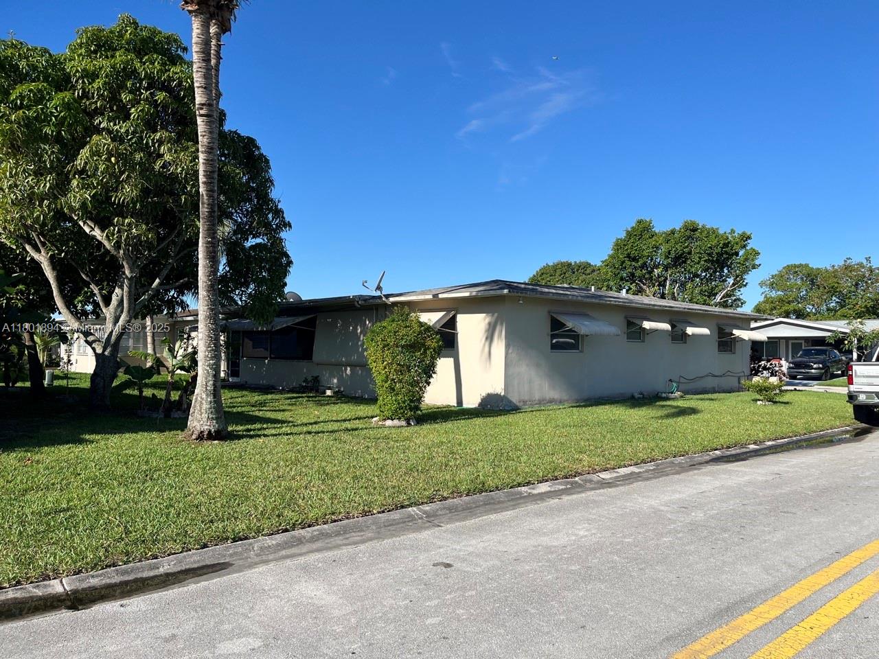 1130 NW 67th Ave