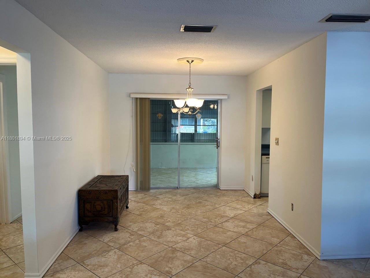 PARADISE GARDENS - Residential