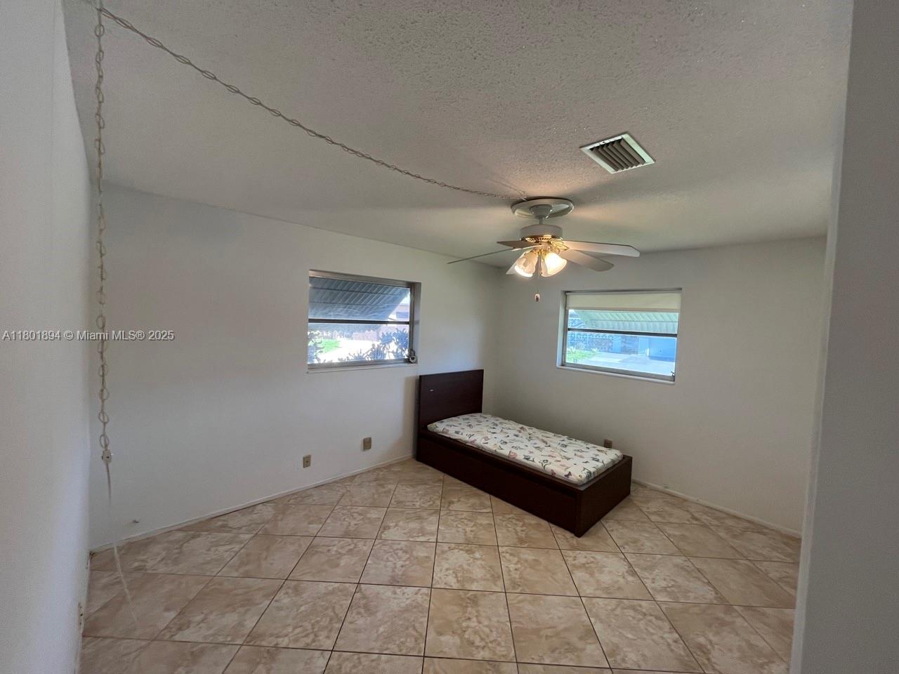 PARADISE GARDENS - Residential