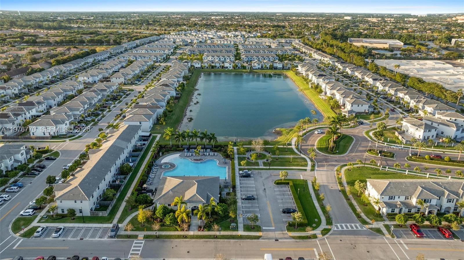 HOMESTEAD PARK OF COMMERC - Residential Lease