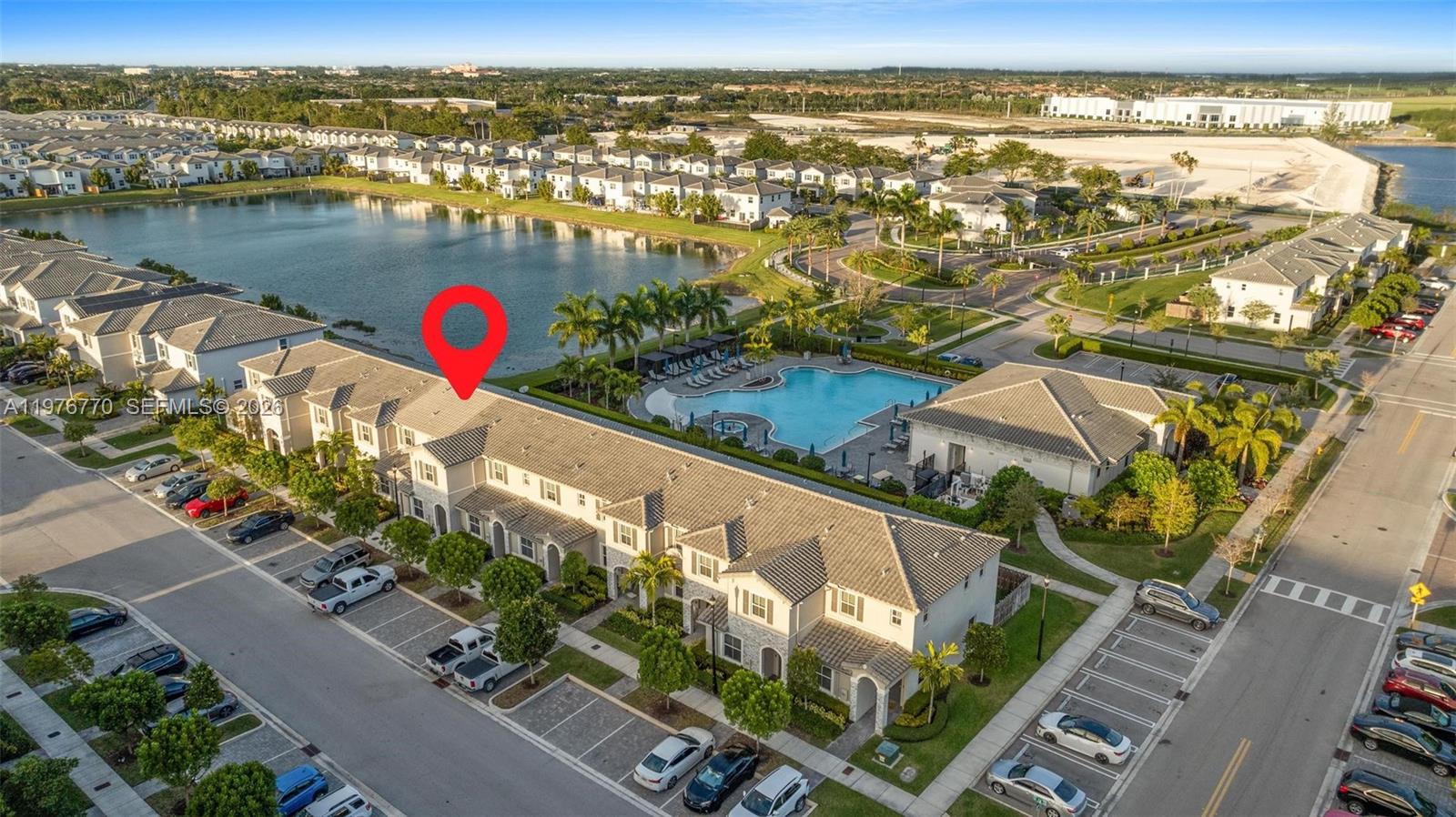 HOMESTEAD PARK OF COMMERC - Residential Lease