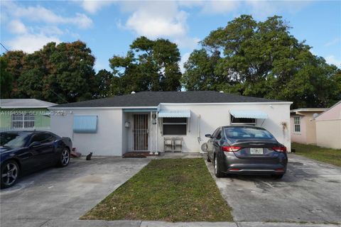 625 NE 130th Street North Miami Beach FL 33161