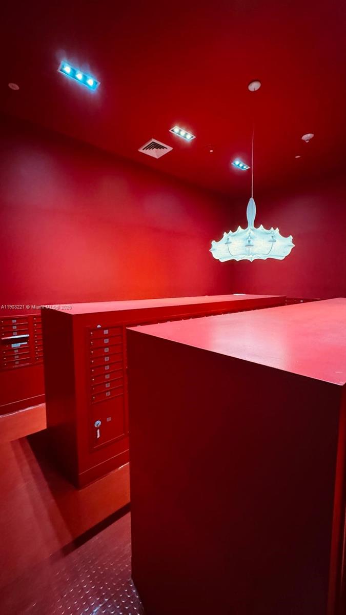 CANVAS CONDO - Residential Lease