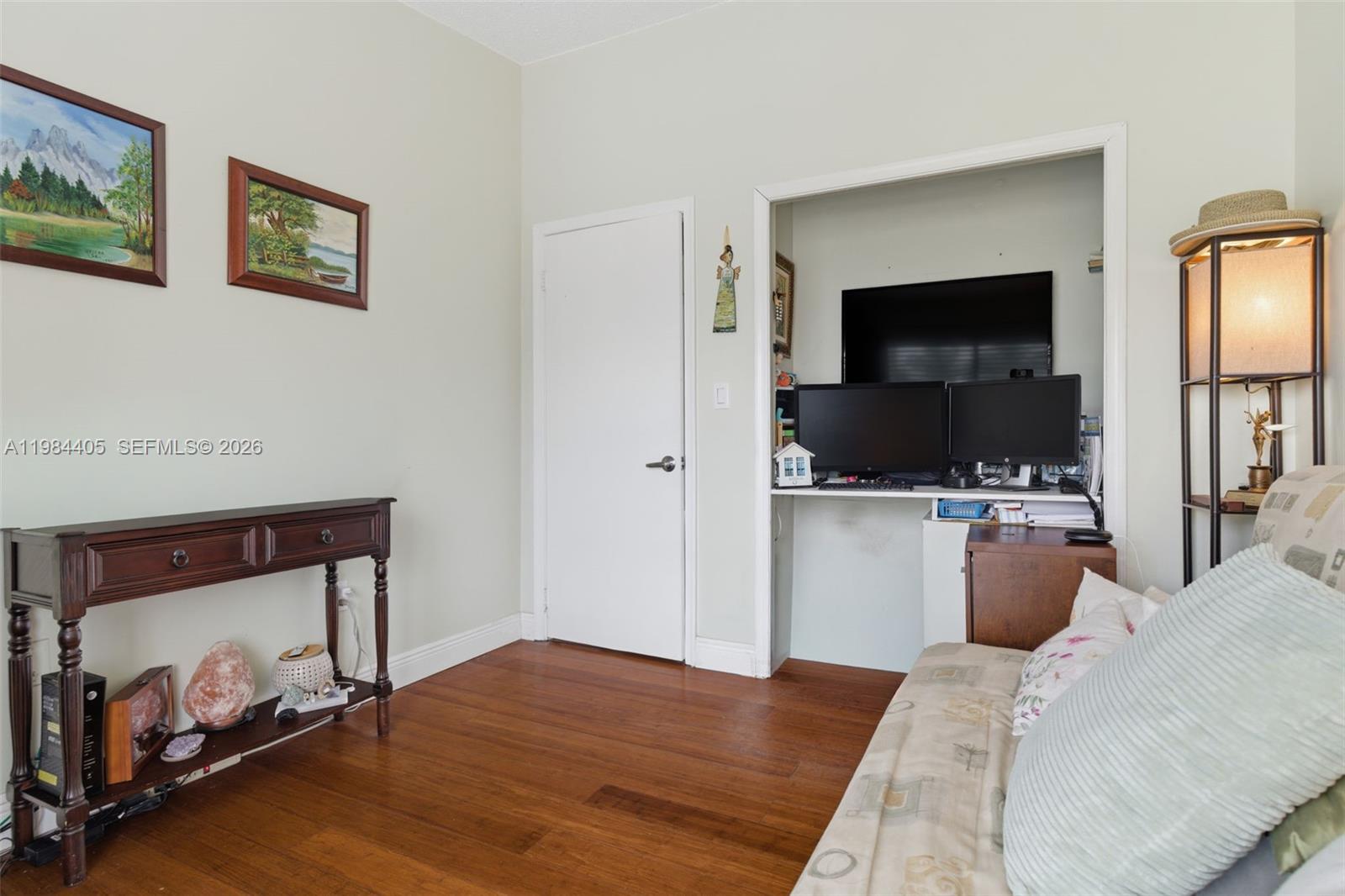 LAKEVIEW TOWNHOMES CONDO - Residential